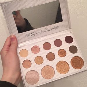 Carli Bybel BH Cosmetics Palette
